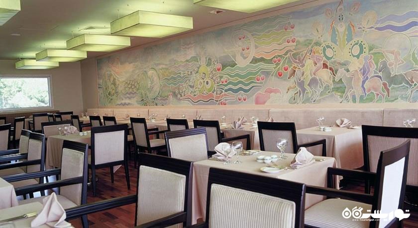 رستوران اصلی هتل جیناش